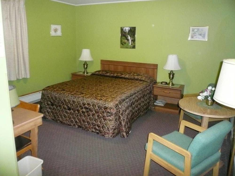The Village Motel Richfield Springs Esterno foto