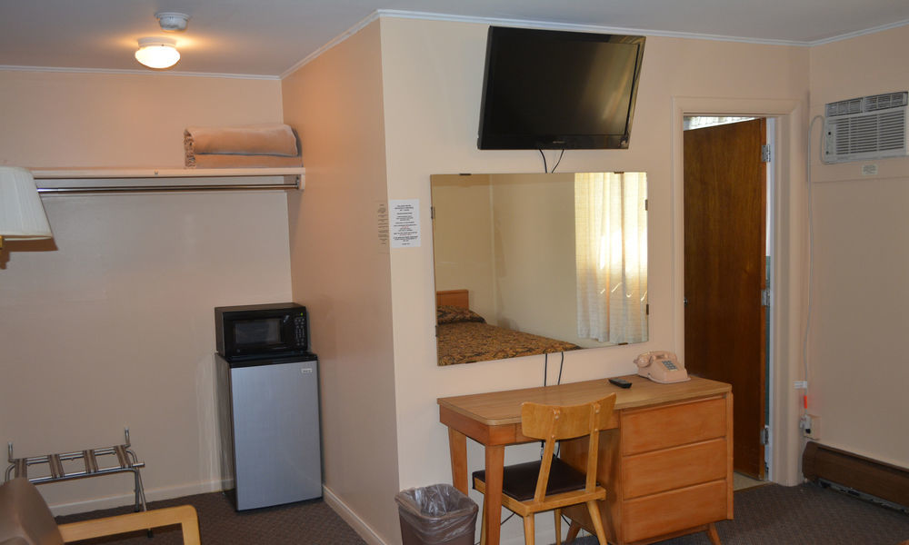 The Village Motel Richfield Springs Esterno foto